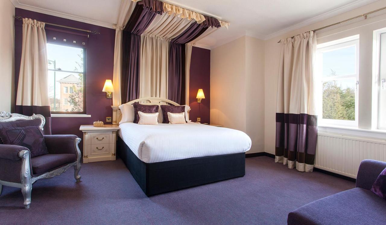 Bothwell Bridge Hotel Bagian luar foto