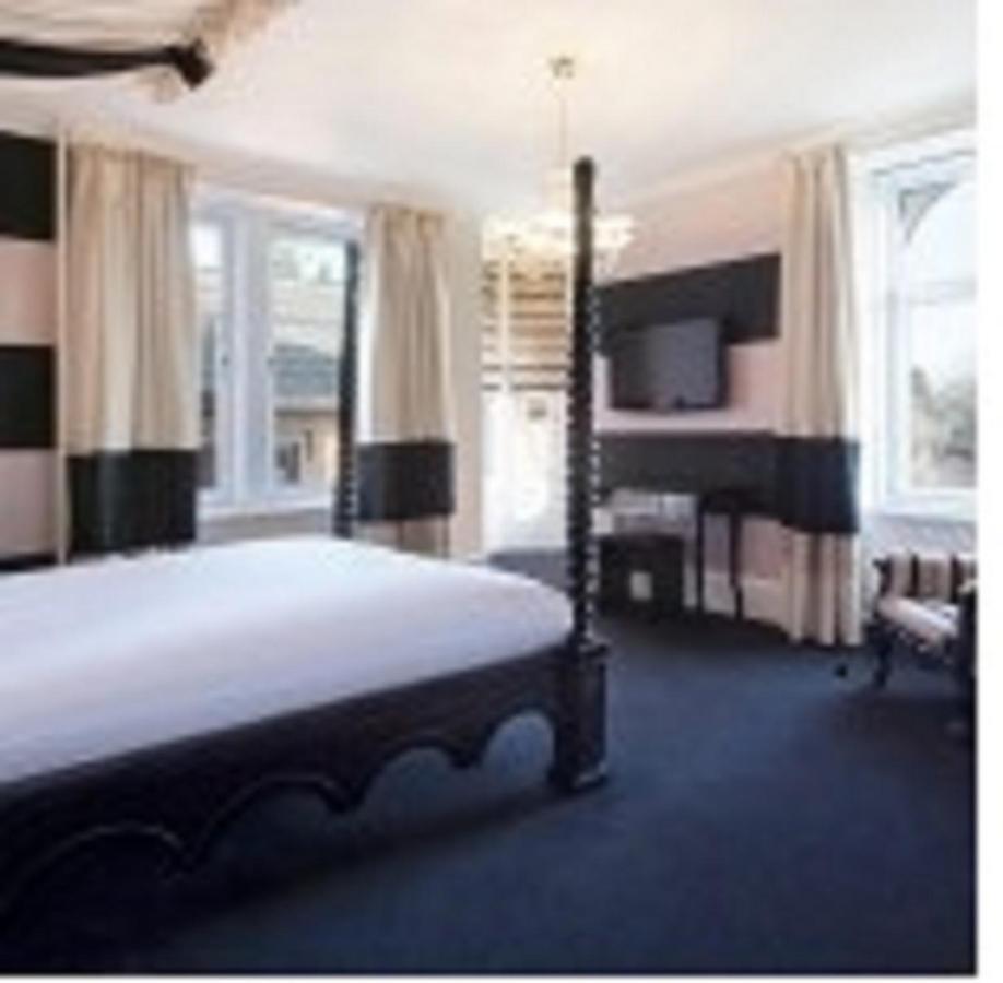 Bothwell Bridge Hotel Bagian luar foto